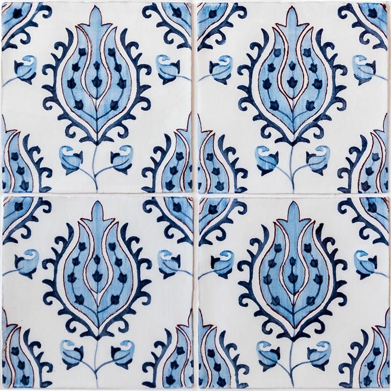 Tulips Crackled Ceramic Tile 8×8 Image