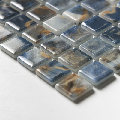 Ostrica Cilalı 1×1 Geri Dönüştürülmüş Cam Mozaikler 12 13/16×20 1/4