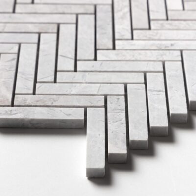 Mosaicos de mármore Avalanche Honed Herringbone 5/8×3 10 7/16×12 13/16