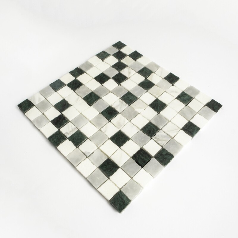 Mosaici in marmo Allure, Calacatta Gold, Thassos, Verde Lucia, levigati a mano, 1×1, 11 3/4×11 3/4