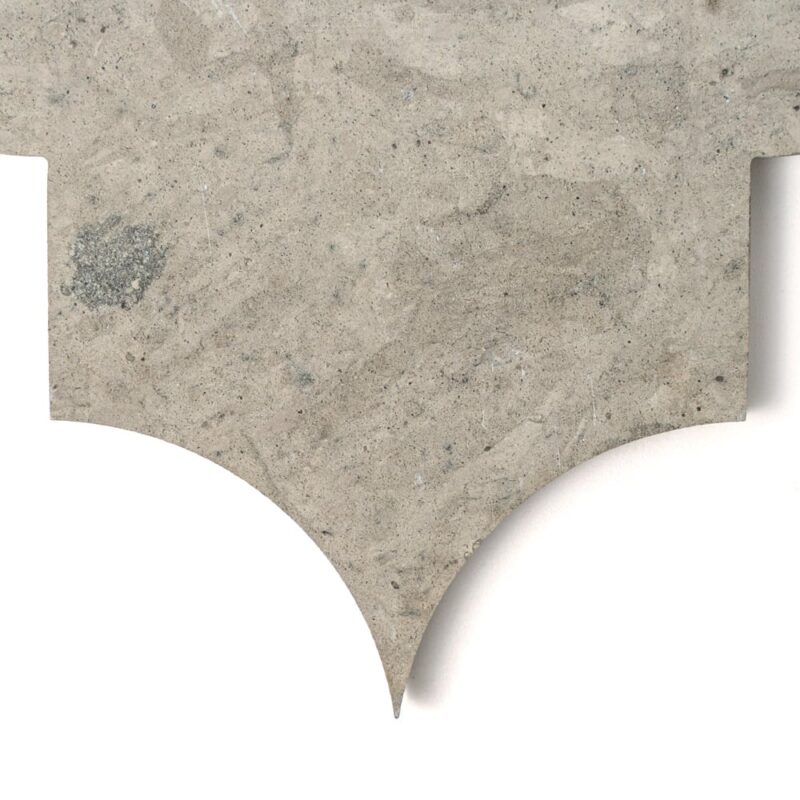 Arabesque Britannia Honed Limestone Waterjet Decos 8×11 (NW00011)