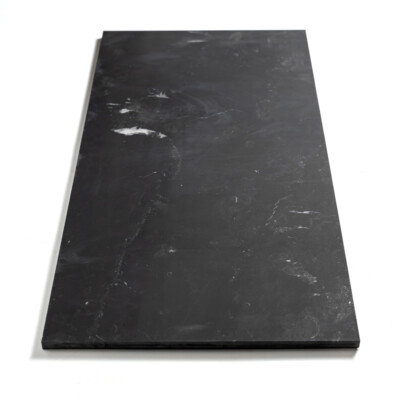 Carreaux de marbre noir adouci de Belgique 12×24