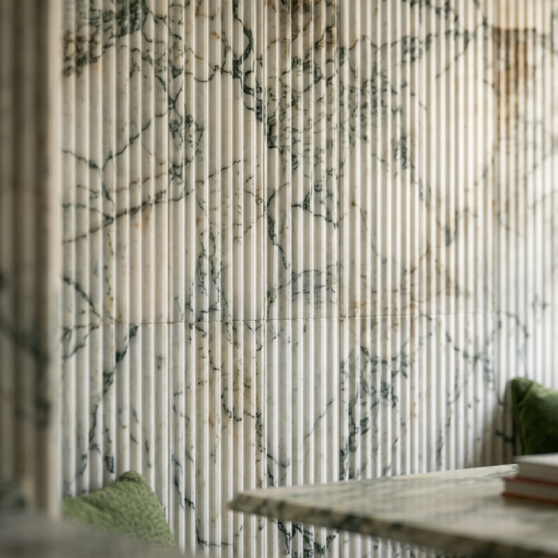 Calacatta Green Honed Thin Fluted Marble Accent Tiles 18×36 (ML01045)