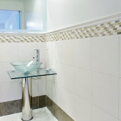 Champagne Honed Limestone Tile 12×12 (TL10596) Champagne Honed Limestone Tile 18×18 (TL11136)