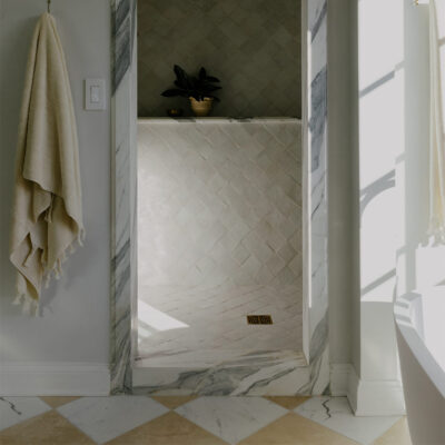 Ivory Honed  Travertine Tile 12×12 (TL10482) Calacatta Gold Honed  Marble Tile 12×12 (TL90760)