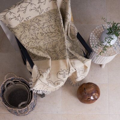 Seashell Cottage Limestone Tile 16×24 (TL17394)
