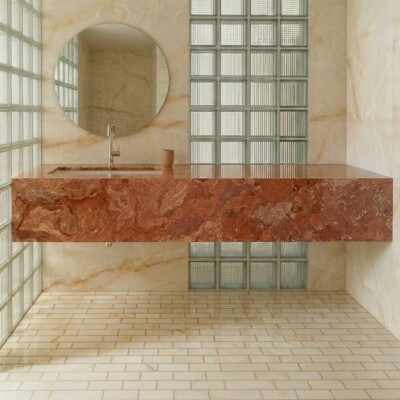 Calacatta Amber Honed Subway Marble Tiles 3×12 (TL19255) Room Scene Image