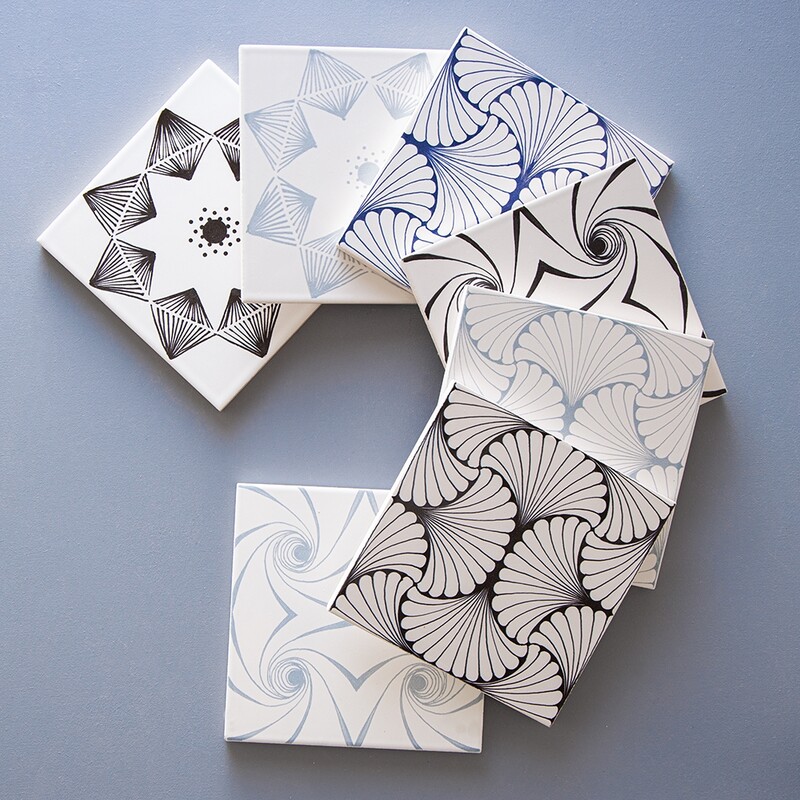 Black Diamonds Glossy Ceramic Tiles 6×6
