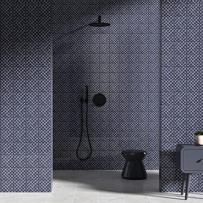 Bahama Court Navy, Royal White Glossy Cove End Terracotta Tile 6×6 (TL80682)