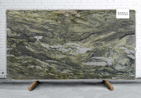 Fusion Polished Granite Slab Random Image