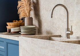 Perla Venato Polished Quartzite Slab Random 1 1/4 (SL90489)