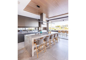 Perla Venato Polished Quartzite Slab Random 1 1/4 (SL90489)