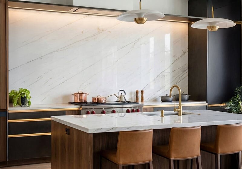 Calacatta Lincoln Polished Marble Slab Random