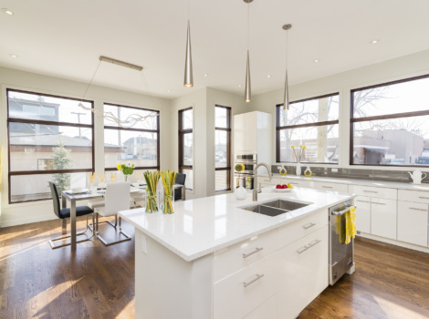 marble kitchen island