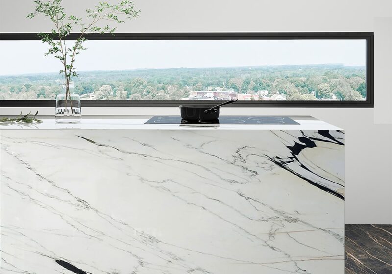 marble kitchen island