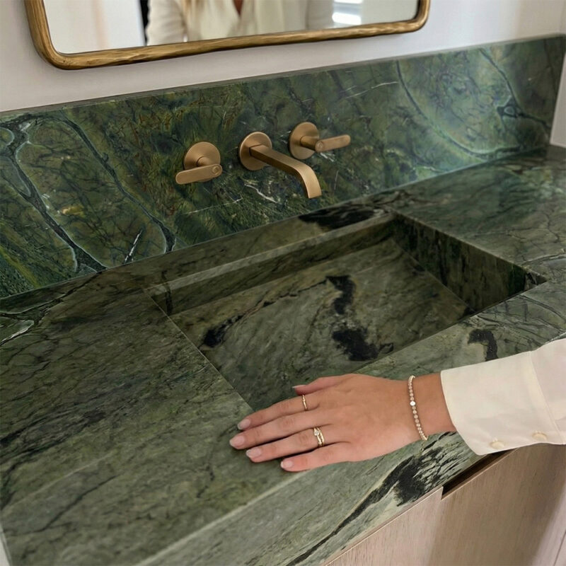 أسطح عمل خضراء
